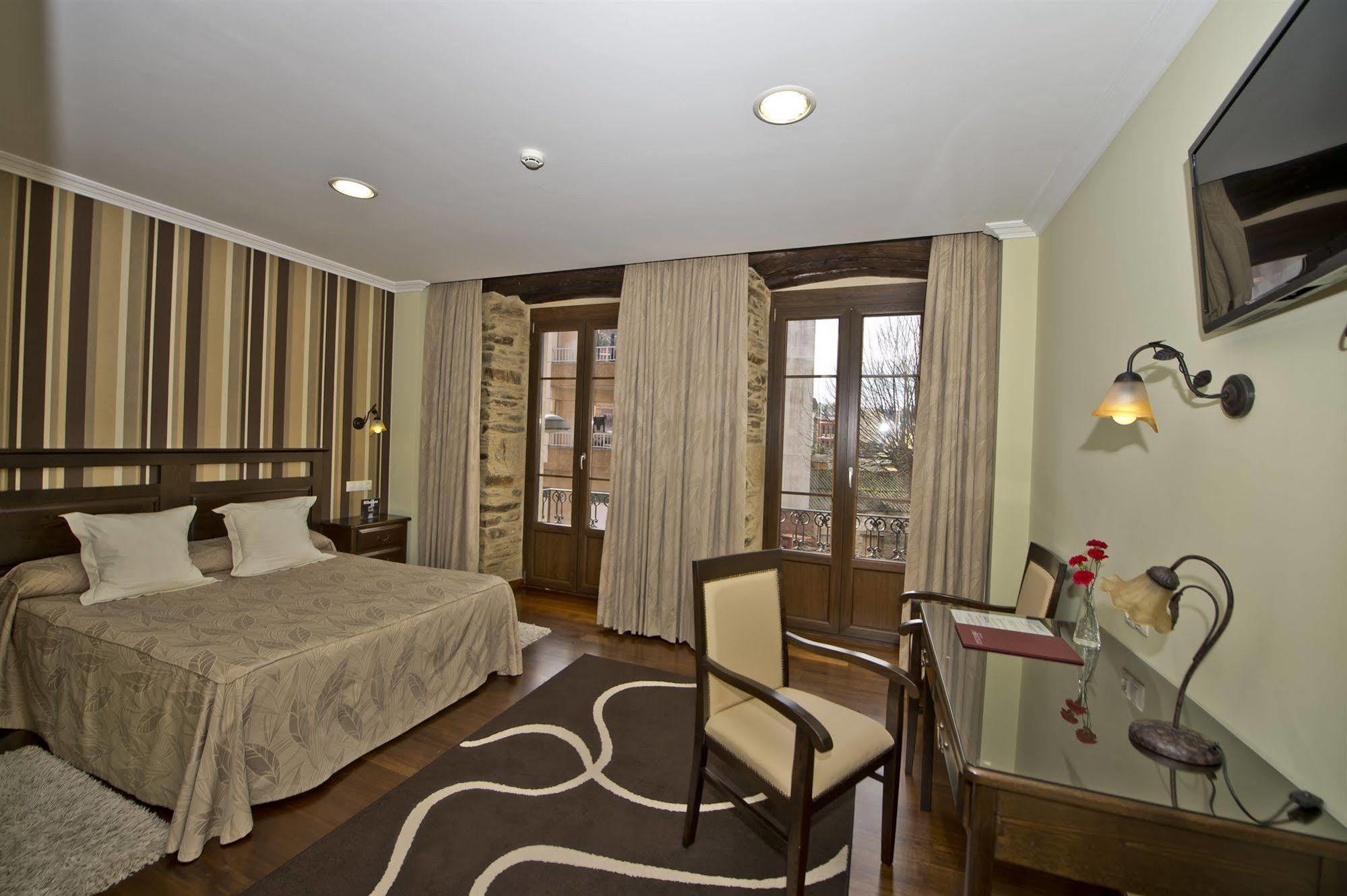 Hotel La Casona De Lazurtegui Ribadeo Zewnętrze zdjęcie